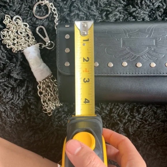 New Harley-Davidson clutch wallet with detachable crossbody chain - Picture 5 of 6